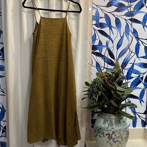 Women's Zara Ruffled Layered Fully Lined Spaghetti Strap Midi Dress Size Small - Picture 5 of 7